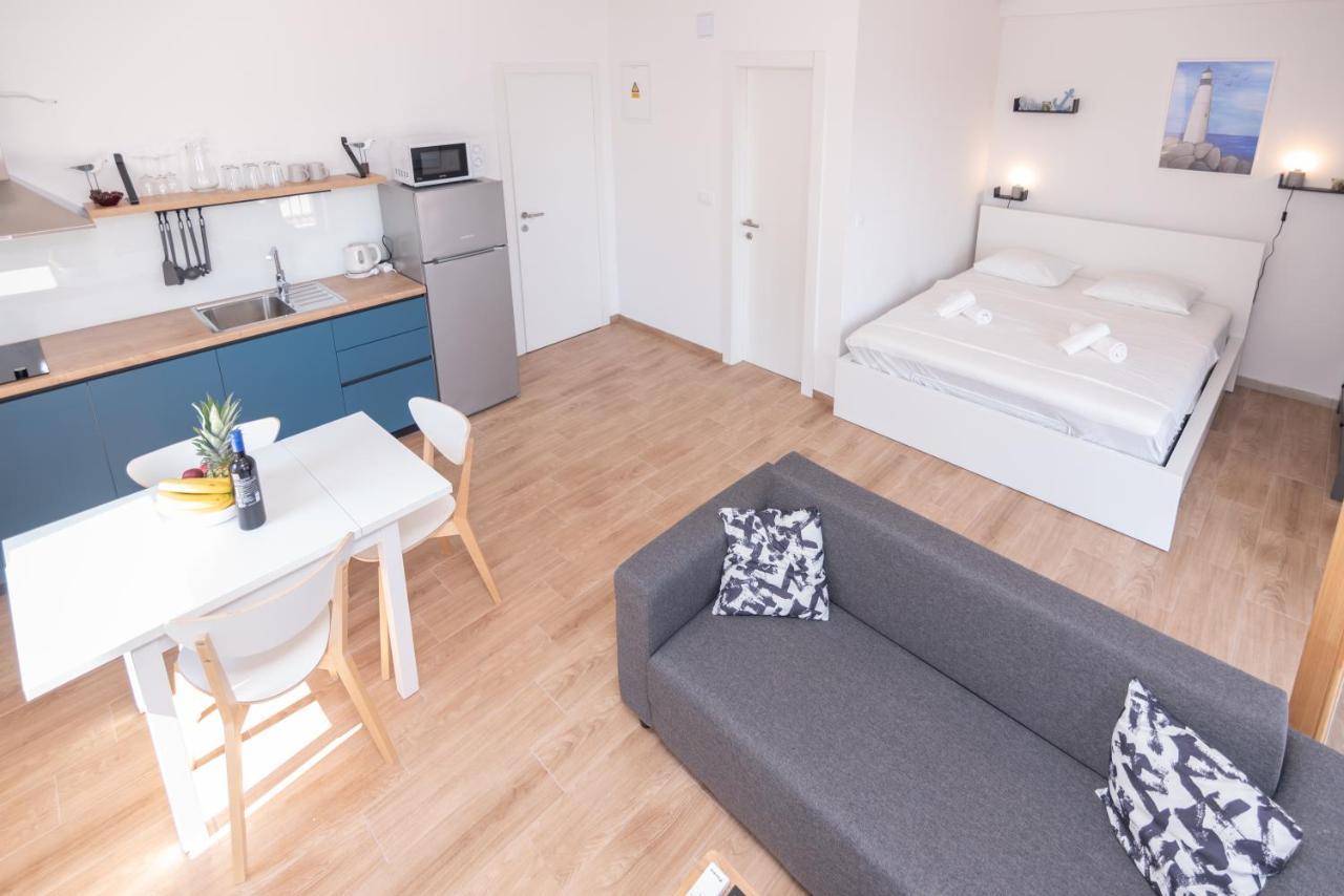 Brand New Apt W Balcony & Perfect Seaview At Center Hvar Town Exterior photo
